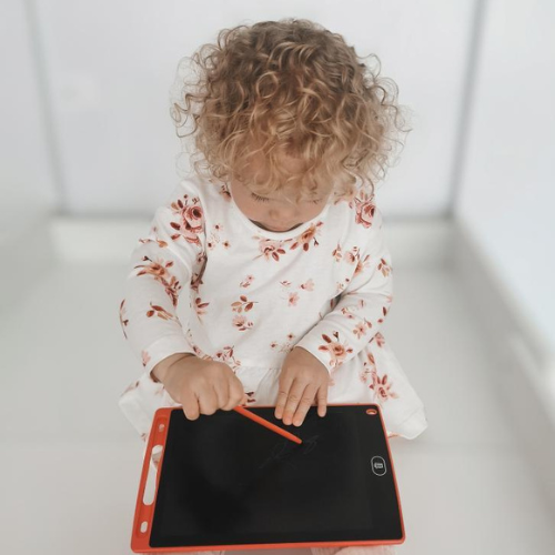 Enhance Creativity and Learning with LCD Drawing Tablets for Kids!